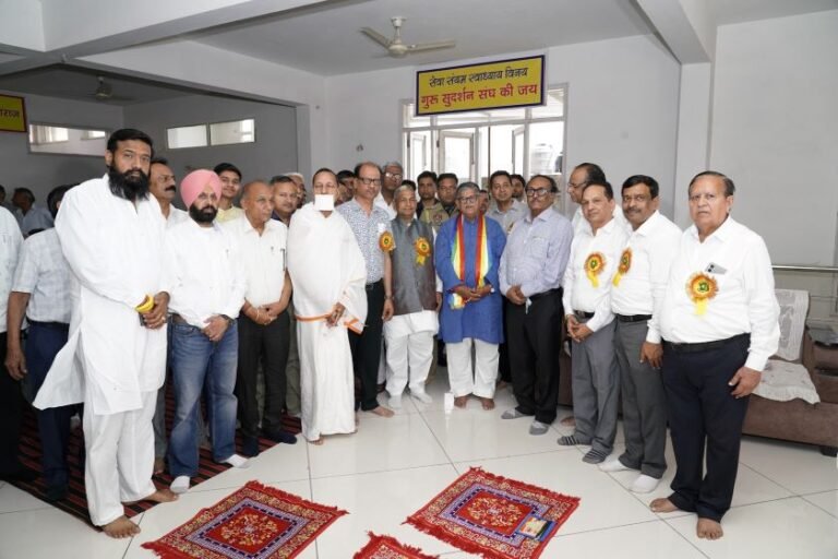 Punjab Governor Gulab Chand Kataria Attends Vishva Mahamantra Navkar Diwas in Zirakpur, Highlights Relevance of Jain Principles in Modern Times
