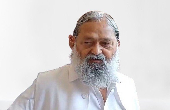 गुरुग्राम गैस पाइपलाइन हादसे पर सख्त हुए अनिल विज, कहा- सिस्टम को रौंदने नहीं दूंगा
