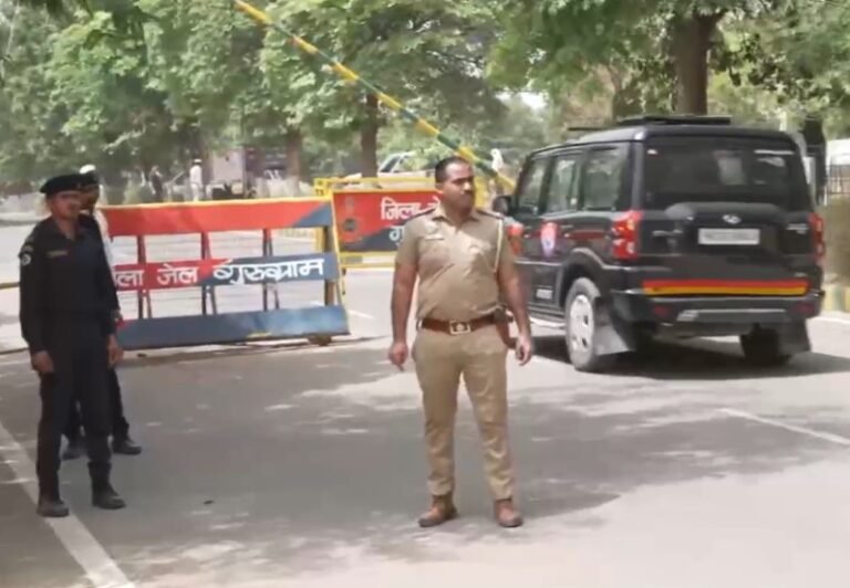 ईडी कार्रवाई के बीच संजीव अरोड़ा से मिलने भोंडसी जेल पहुंचे केजरीवाल और भगवंत मान, पंजाब की राजनीति में बढ़ी हलचल